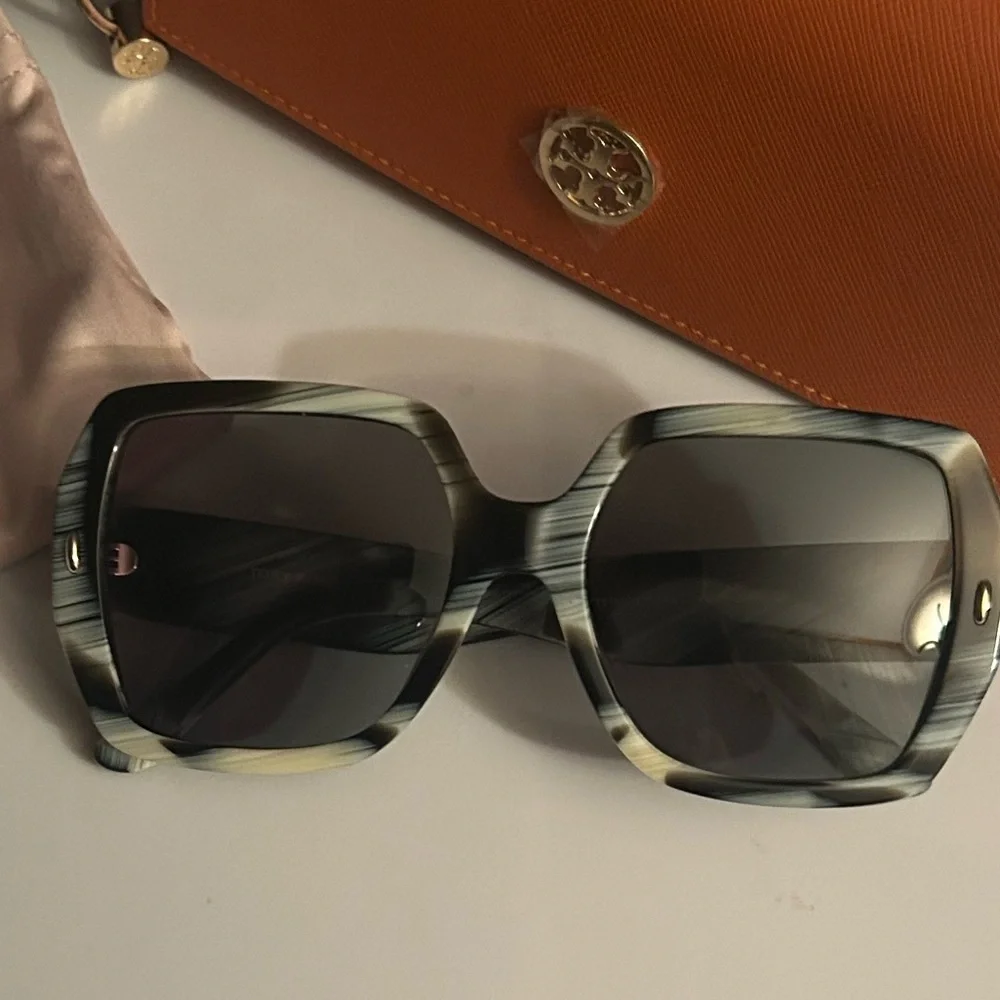 Tory Burch Women's Square Sunglasses in Gray Tortoise and Black Gradient Lenses